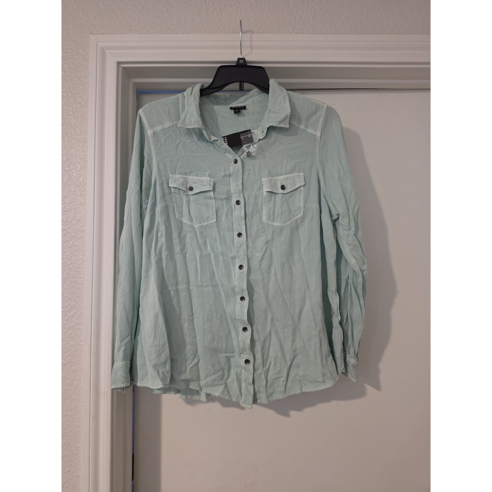 NWT Torrid Blouse Sz 0
